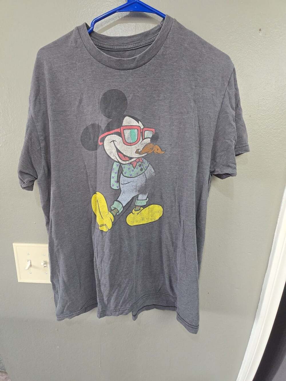 Disney Mickey Mouse Glasses Mustache T-Shirt Size L Gray